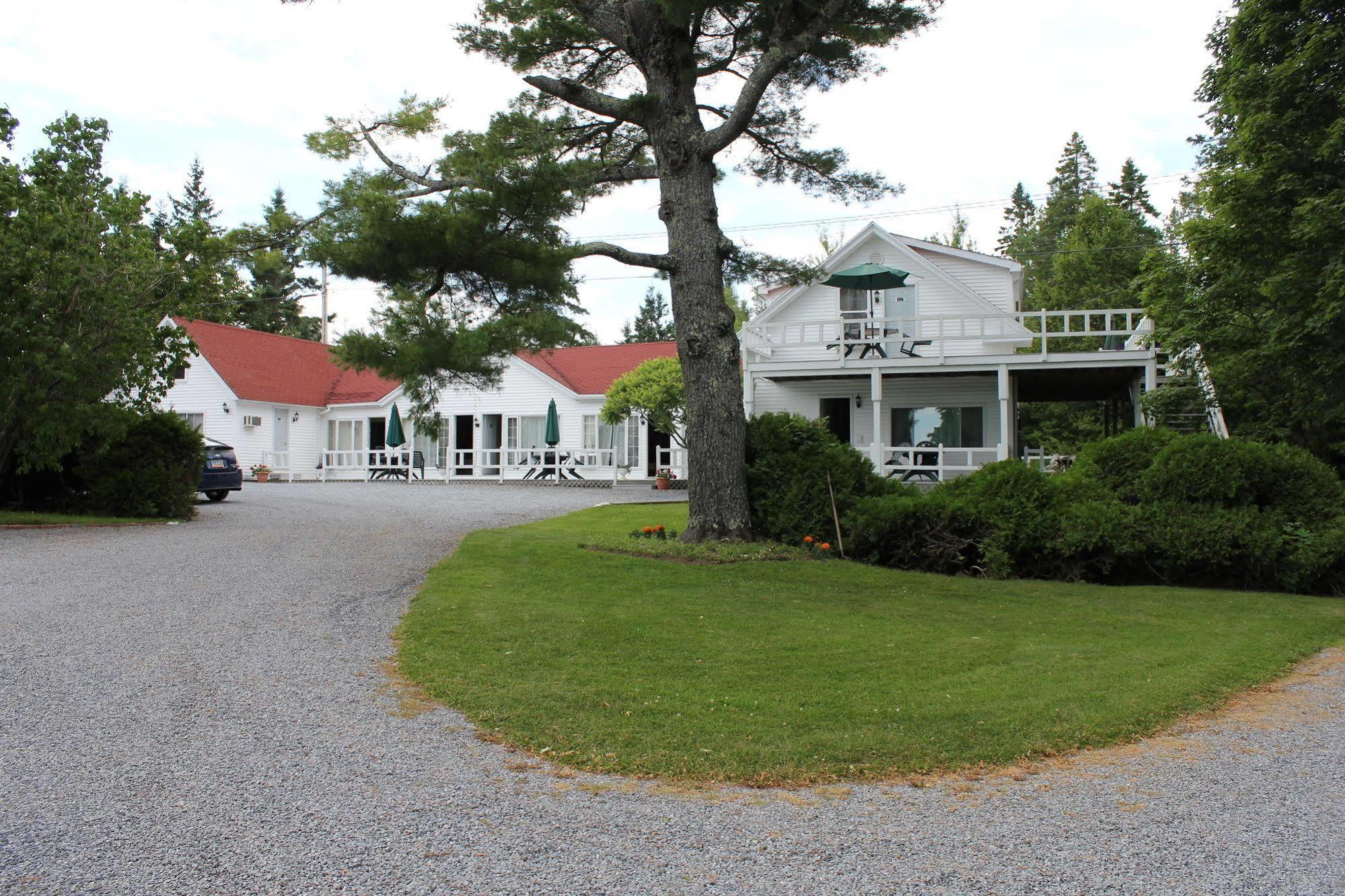 Tara Manor Inn St. Andrews By The Sea Εξωτερικό φωτογραφία